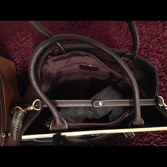 Pocketbooks - Picture 5 of 5